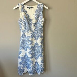 Anthropologie Eva Franco blue white starflower scalloped midi dress Sz 0